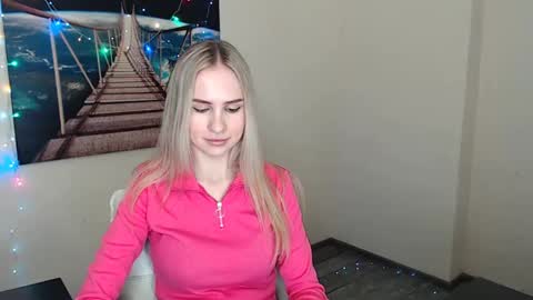 Snapshot of erikagavin chatting on 01/16/25, 12:53 Erika online show from 01/16/25, 12:53