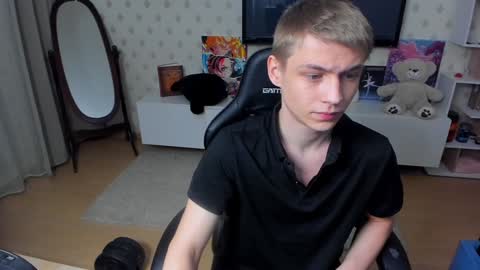 Snapshot of ermak_reborn chatting on 01/28/25, 03:25 Max online show from 01/28/25, 03:25