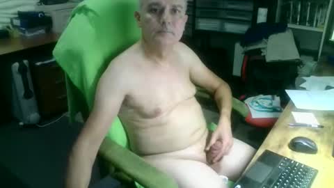 Snapshot of ernello chatting on 09/16/25, 12:50 ernello online show from 09/16/25, 12:50