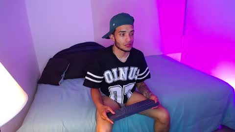Snapshot of eros_chipre chatting on 12/13/24, 09:46 Eros online show from 12/13/24, 09:46