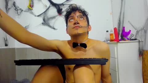 eros_fang online show from 10/25/25, 01:51