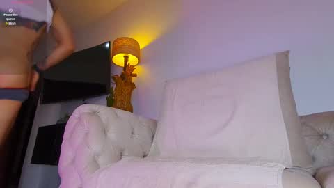 Snapshot of eros_hathor chatting on 02/06/25, 11:15 rr online show from 02/06/25, 11:15