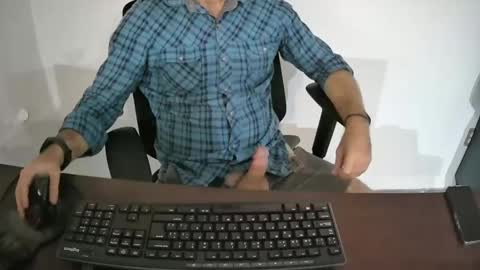 Eroskatt online show from 01/30/25, 03:44