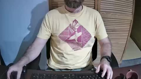 Eroskatt online show from 10/12/25, 01:04