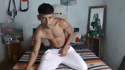 Snapshot of erotic_city_boyz69 chatting on 01/23/25, 06:56 WILL online show from 01/23/25, 06:56