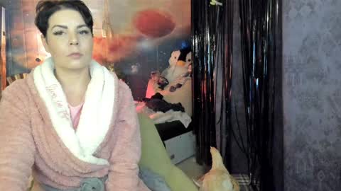 Snapshot of erotic_dessire chatting on 12/01/24, 07:58 Eve online show from 12/01/24, 07:58