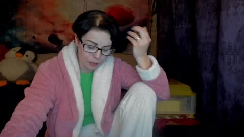 Snapshot of erotic_dessire chatting on 01/15/25, 11:51 Eve online show from 01/15/25, 11:51
