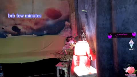 Snapshot of erotic_dessire chatting on 01/23/25, 10:22 Eve online show from 01/23/25, 10:22