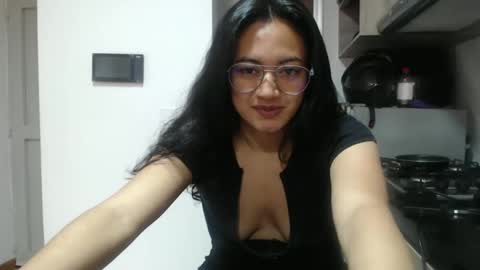 Snapshot of erotic_fusion_ chatting on 09/22/25, 06:21 erotic_fusion_ online show from 09/22/25, 06:21