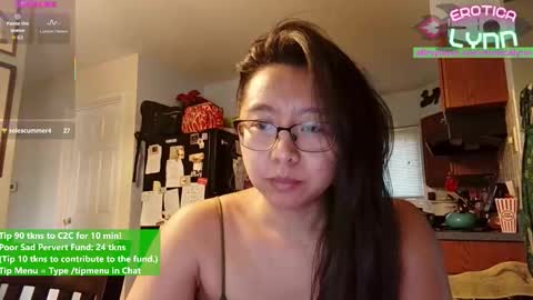 Snapshot of eroticalynn chatting on 11/25/25, 07:03 Lynn online show from 11/25/25, 07:03