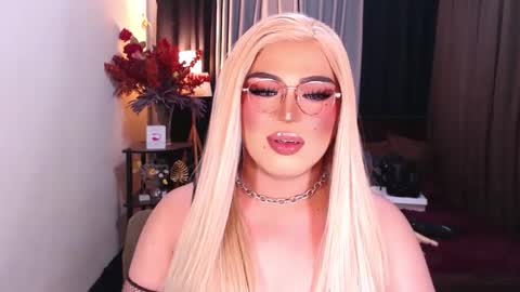 Snapshot of eroticfowler69 chatting on 01/07/25, 05:20 Anastasia online show from 01/07/25, 05:20