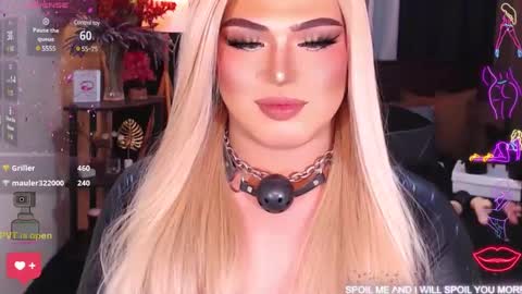 Snapshot of eroticfowler69 chatting on 01/19/25, 07:37 Anastasia online show from 01/19/25, 07:37