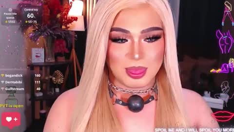 Snapshot of eroticfowler69 chatting on 01/22/25, 01:20 Anastasia online show from 01/22/25, 01:20