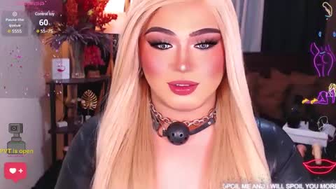 Snapshot of eroticfowler69 chatting on 01/22/25, 05:06 Anastasia online show from 01/22/25, 05:06