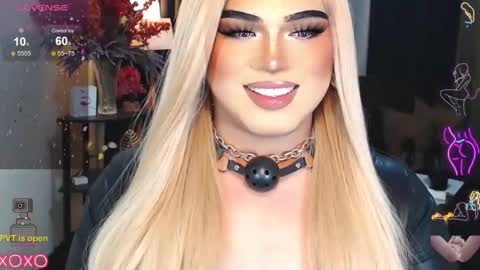 Snapshot of eroticfowler69 chatting on 02/15/25, 03:50 Anastasia online show from 02/15/25, 03:50