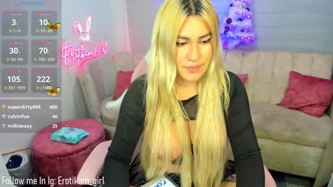 Snapshot of erotikam_girl chatting on 01/04/25, 02:56 Ximenaa online show from 01/04/25, 02:56