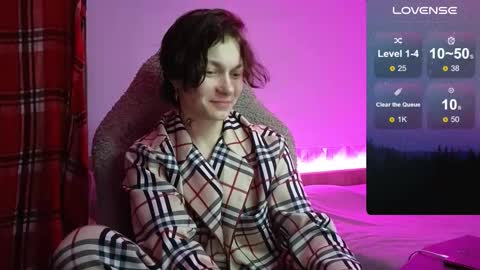 Snapshot of esajukyy chatting on 11/02/25, 09:22 esajukyy online show from 11/02/25, 09:22