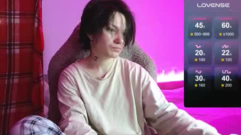 Snapshot of esajukyy chatting on 11/26/25, 12:06 esajukyy online show from 11/26/25, 12:06