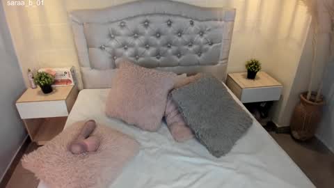 Escarlet online show from 02/08/25, 05:08