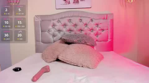 Escarlet online show from 11/14/25, 08:51