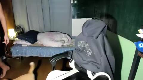 Chelliane online show from 10/01/25, 02:39