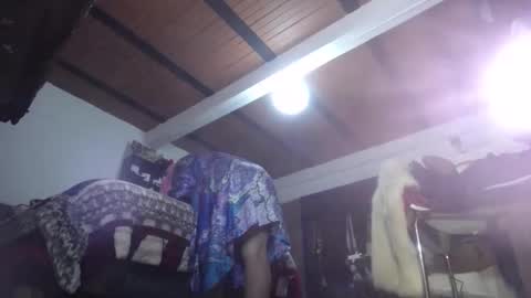 Eskela911 online show from 12/21/24, 01:47