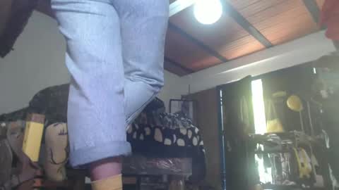 Eskela911 online show from 01/27/25, 04:22