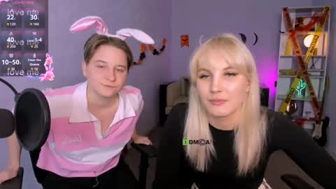 esma_shine online show from 10/28/25, 08:33