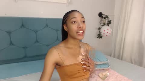 Snapshot of esmeralda_bk chatting on 01/31/25, 03:11 esmeralda_bk online show from 01/31/25, 03:11