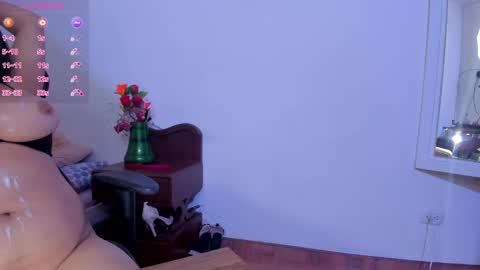 esme online show from 03/04/25, 01:12