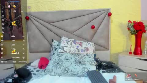 Snapshot of esmeralda_oikos chatting on 02/13/25, 03:07 Esmeralda .INDEPENDENT MODEL online Monday to Saturday 3 pm Chicago online show from 02/13/25, 03:07
