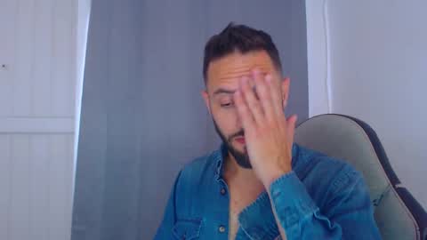 esteban online show from 12/19/24, 10:00