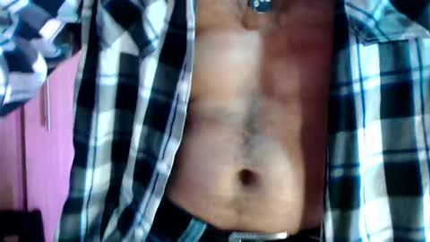 Snapshot of esteban_fer chatting on 02/15/25, 03:09 Esteban Fernandez online show from 02/15/25, 03:09