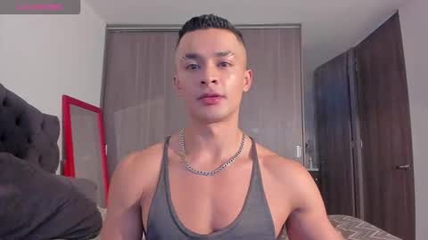 Snapshot of esteban_stud97 chatting on 10/08/25, 09:23 Esteban Stud online show from 10/08/25, 09:23
