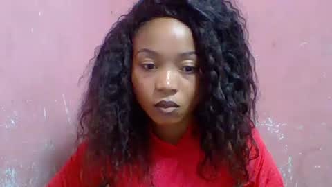 Snapshot of estelah20 chatting on 10/20/25, 08:37 estelah20 online show from 10/20/25, 08:37