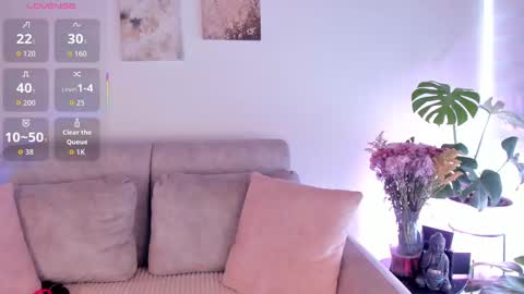 Snapshot of estercollins_ chatting on 09/18/25, 07:05 Is secret online show from 09/18/25, 07:05