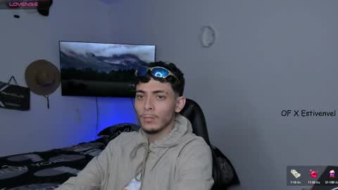 estivenvel online show from 10/08/25, 05:10