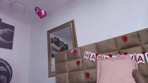 Snapshot of estrella_hanks_ chatting on 02/10/25, 11:57 Estrella online show from 02/10/25, 11:57
