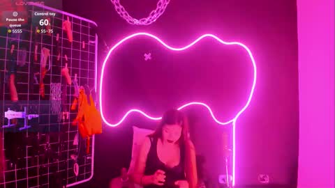 Cloe and Megan online show from 10/12/25, 01:21