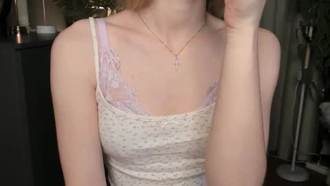 Natalie online show from 11/20/25, 05:51