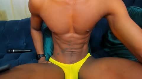 King Ethan online show from 10/10/25, 02:38