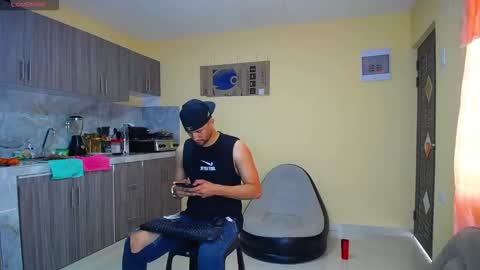 Jose online show from 10/24/25, 05:20