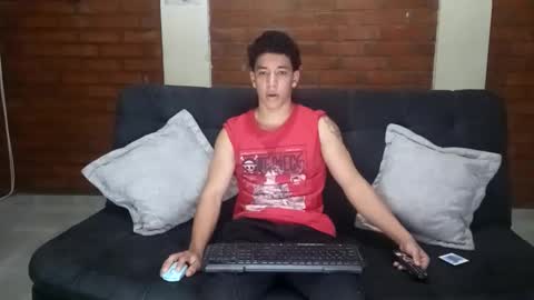 Snapshot of ethan_noir chatting on 12/22/24, 03:22 Ethan Noir online show from 12/22/24, 03:22