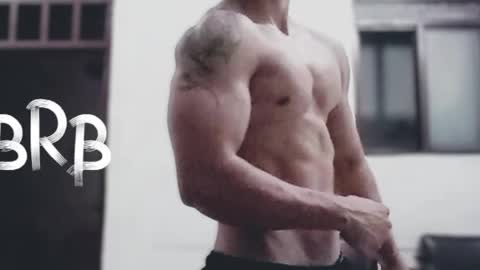 Snapshot of ethan_noir chatting on 02/16/25, 05:04 Ethan Noir online show from 02/16/25, 05:04