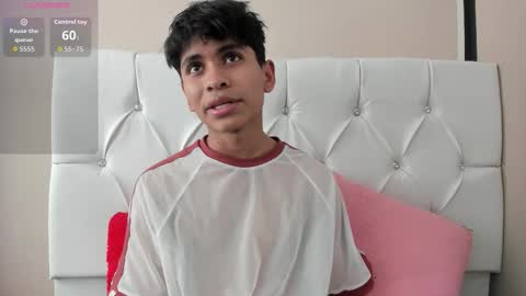 Snapshot of ethan_westt chatting on 09/26/25, 09:08 Ethan online show from 09/26/25, 09:08