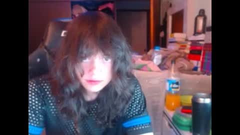 Snapshot of ethereal_thom chatting on 09/20/25, 06:47 ethereal_thom online show from 09/20/25, 06:47