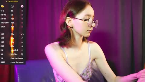 Snapshot of euphoria_girls chatting on 12/13/24, 07:10 check about me online show from 12/13/24, 07:10