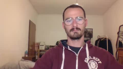 Andrea online show from 10/17/25, 09:39