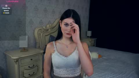 Pamula online show from 10/19/25, 05:24