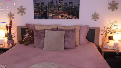 Snapshot of eva__si chatting on 01/09/25, 09:06 Eva online show from 01/09/25, 09:06